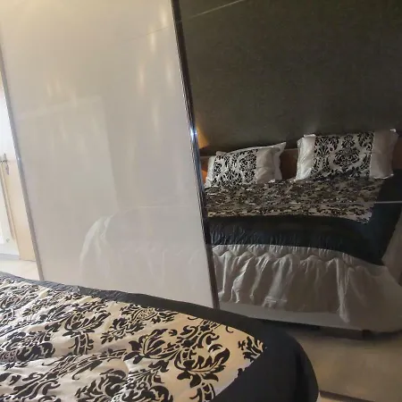 Thoennes Apartament *